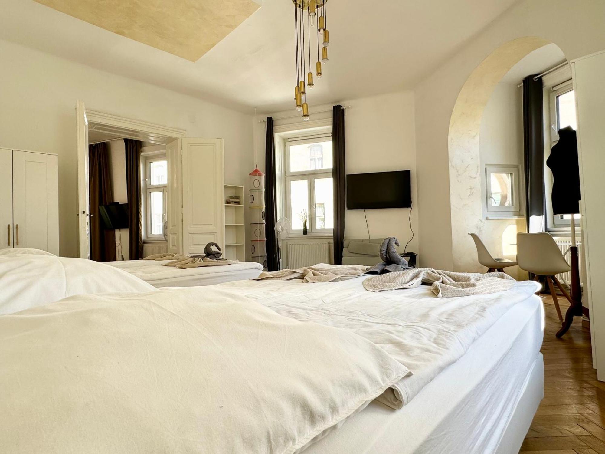 Premium Apartment Located At The Famous Vienna Kutschkermarkt Exteriör bild